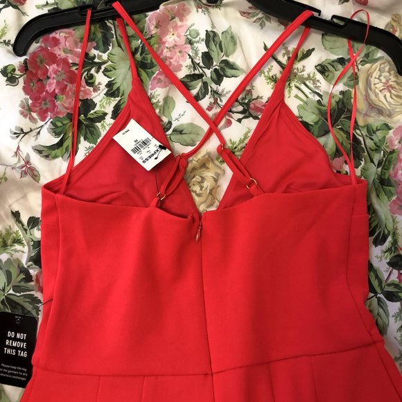 Deep V-Neck Cross Back Cami Jumpsuit - Picture 4 of 6